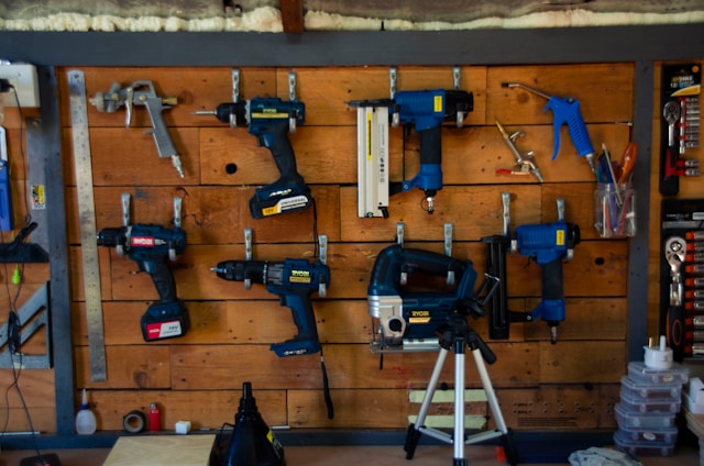 Power tools repair shop software